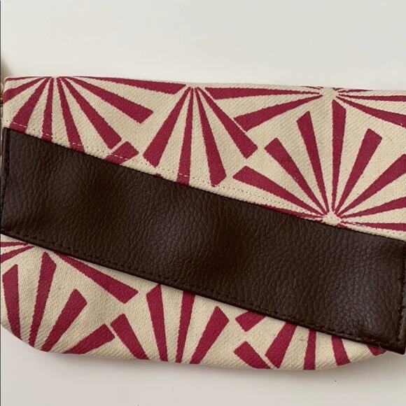 Neema Crafts Clutch - Picture 3 of 6